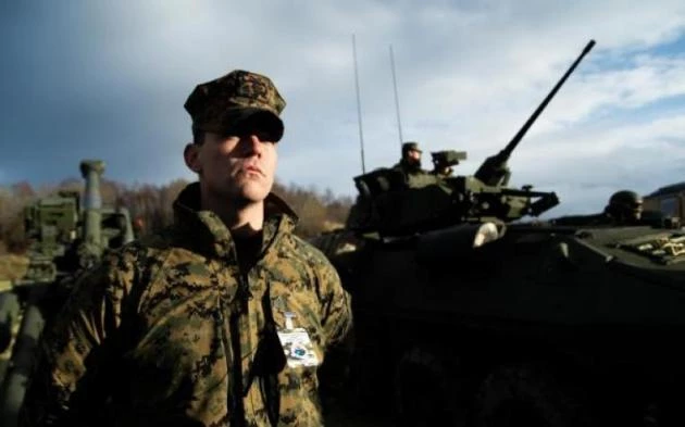 Κι όμως το… κρυφό όπλο του NATO είναι μπροστά στα μάτια των Ρώσων (βίντεο)